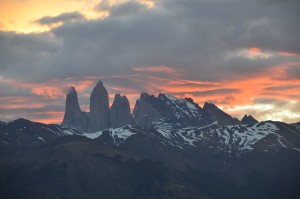 Die Torres del Paine beim Sonnenuntergang