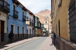 Altstadt von Potosí mit Cerro Rico im Hintergrund