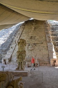 Die Hieroglyphen-Treppe von Copán